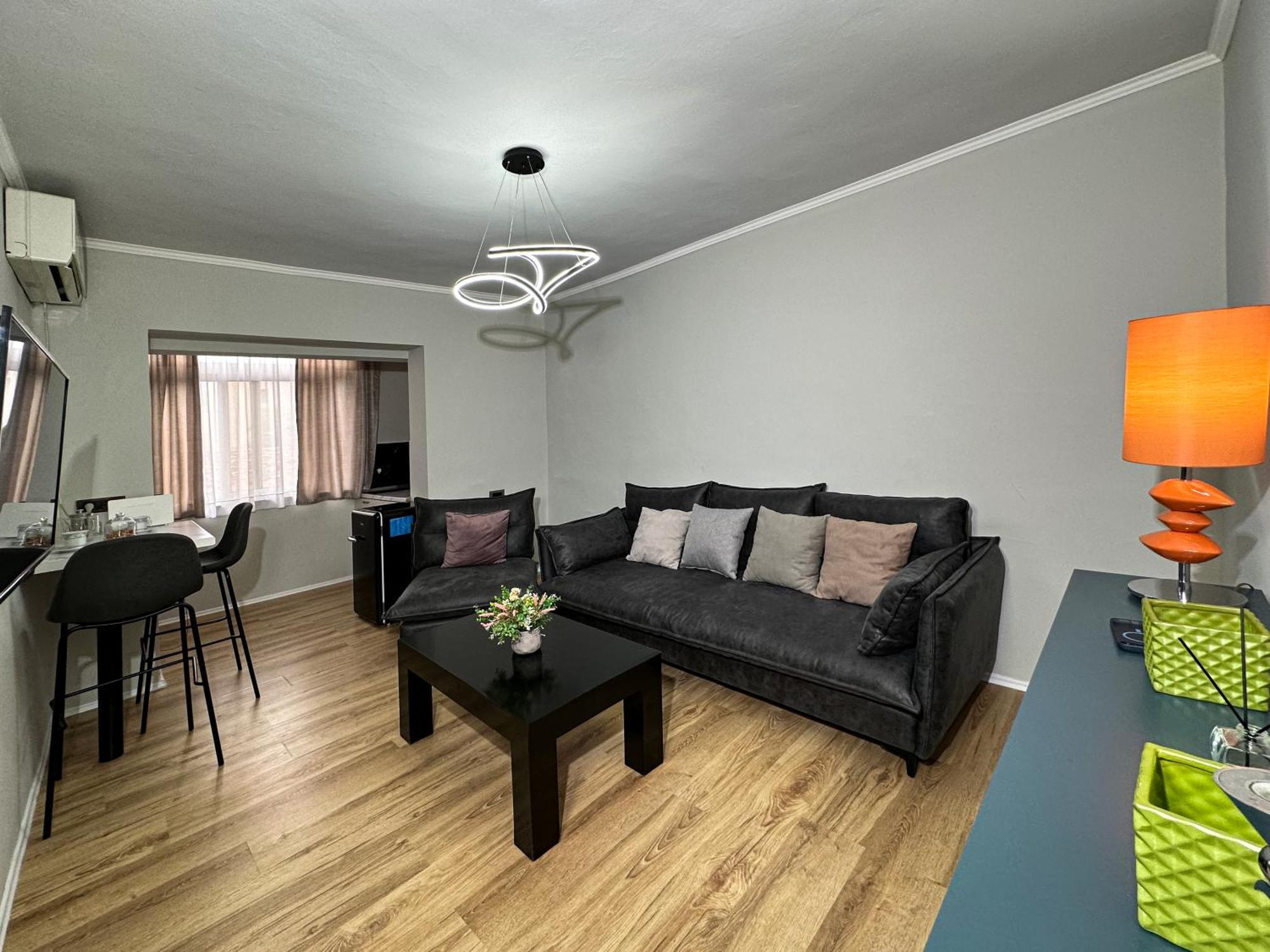 Home Select Tirana Exterior photo