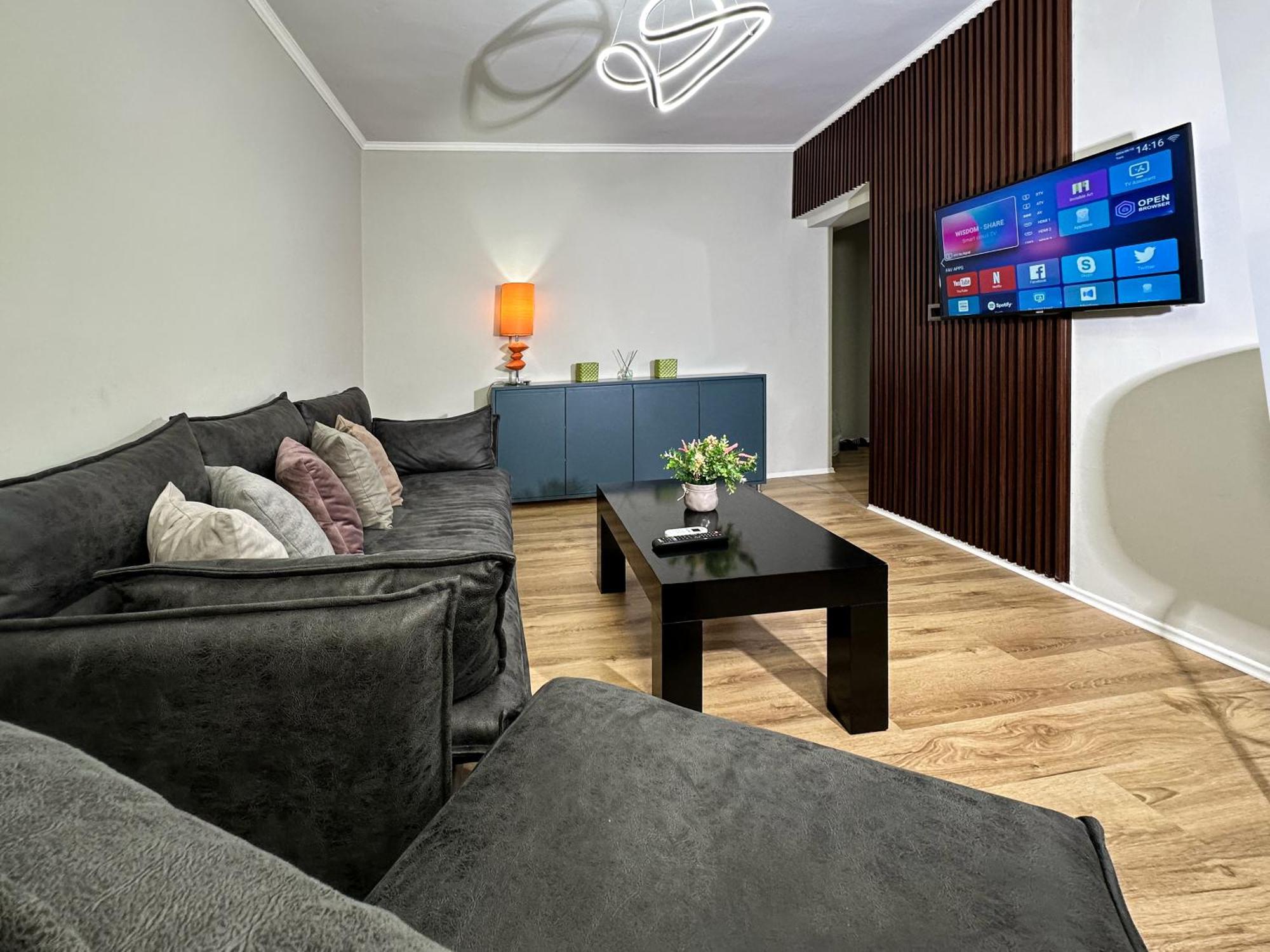 Home Select Tirana Exterior photo